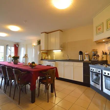 In Noordbeemster With Bubble Bath *